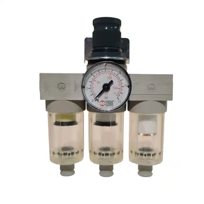 Cumpără online Baterie filtrare aer comprimat, MW A300, filtrare aer cu regulator, baterie 3 filtre, pana la 0.01 microni, debit 200 l/min